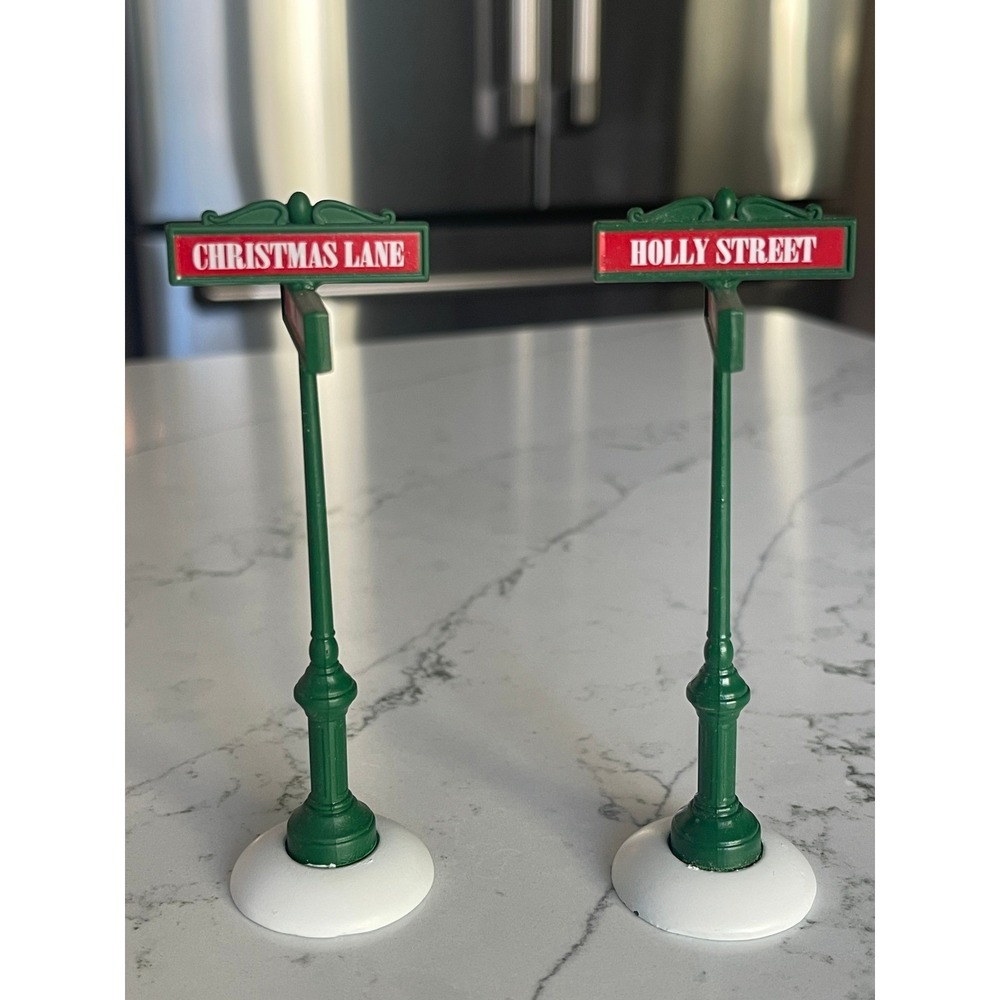 Department 56 Christmas Village Street Signs Christmas Lane Holly Street 2pc set